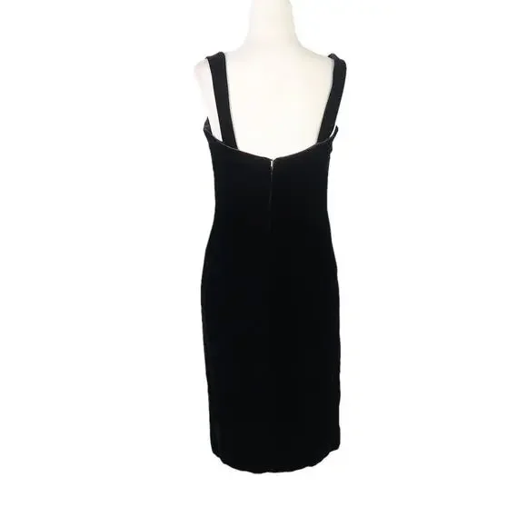 Vintage 90s Victor Costa black velvet knee length sheath cocktail dress 6
